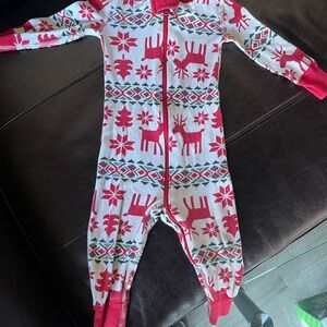 Hanna Andersson Red and White Reindeer Faire Isle Footie